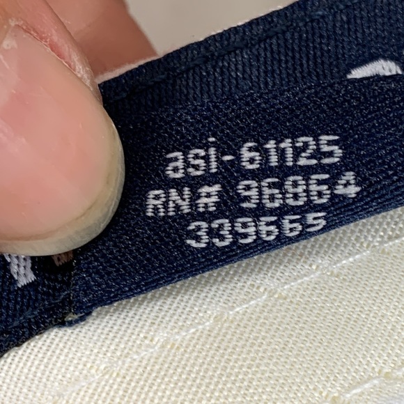 Mastodon Alumni Community Baseball Hat Unisex OSFA White Strapback Hit Wear - Picture 13 of 13